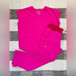 Figs Bright Pink Scrub Set (XS Top/SP Bottoms)